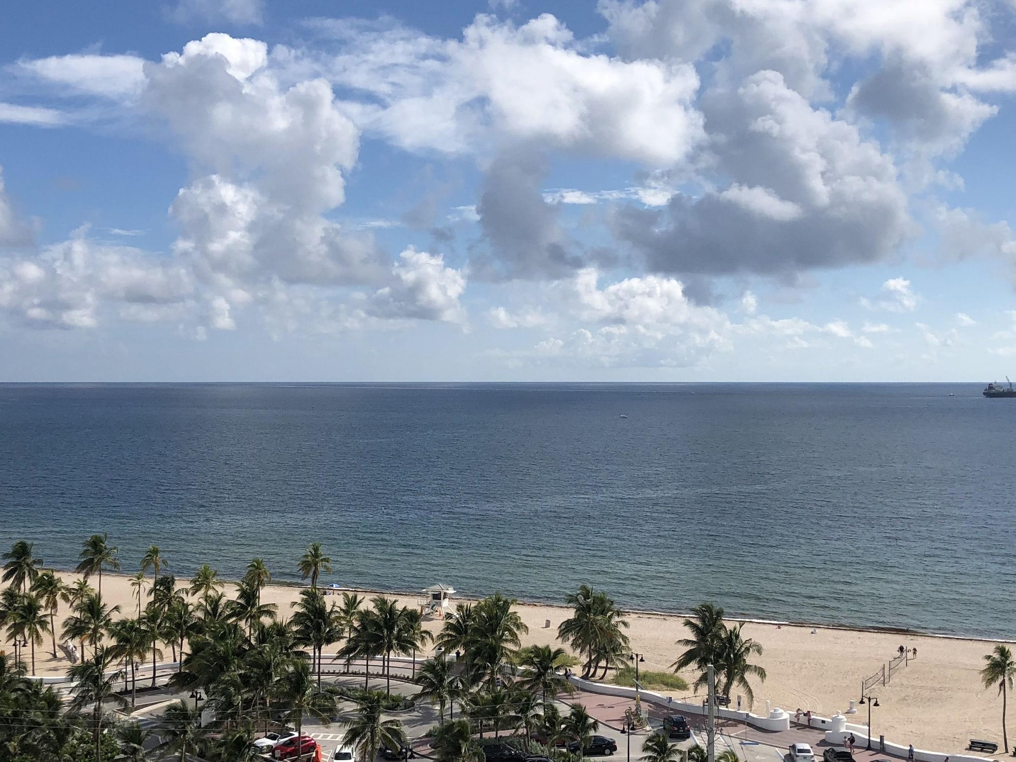 Bahia Mar Fort Lauderdale Beach - Doubletree By Hilton Hotel Buitenkant foto