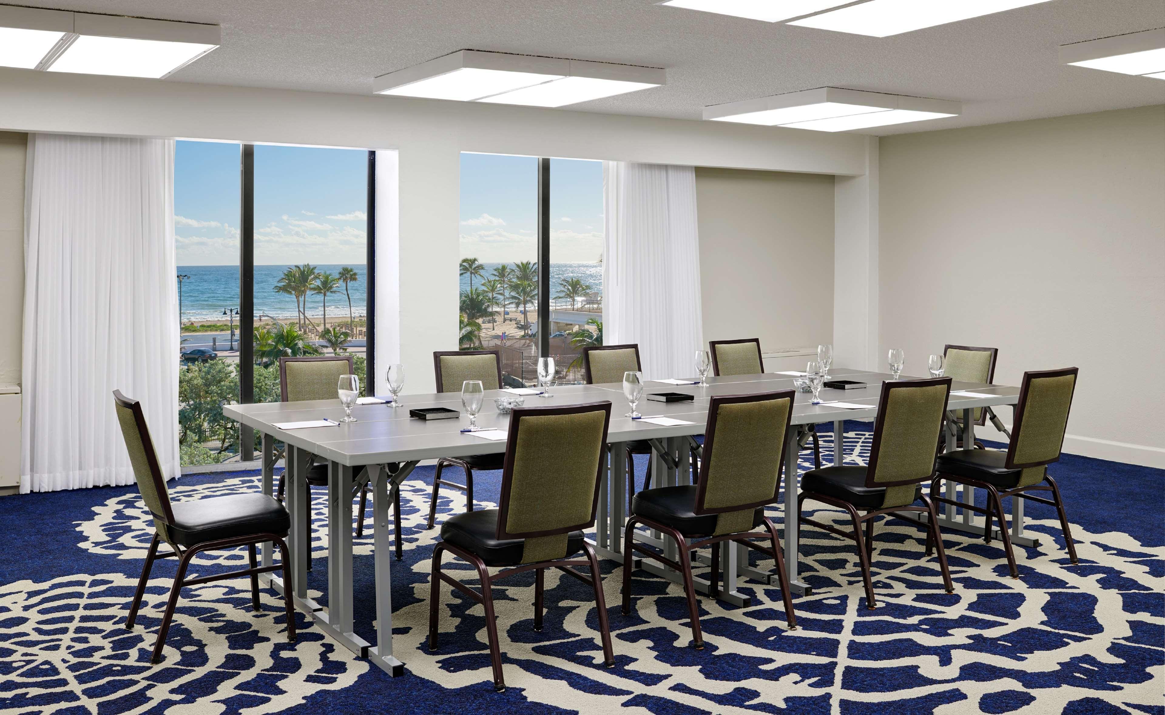 Bahia Mar Fort Lauderdale Beach - Doubletree By Hilton Buitenkant foto
