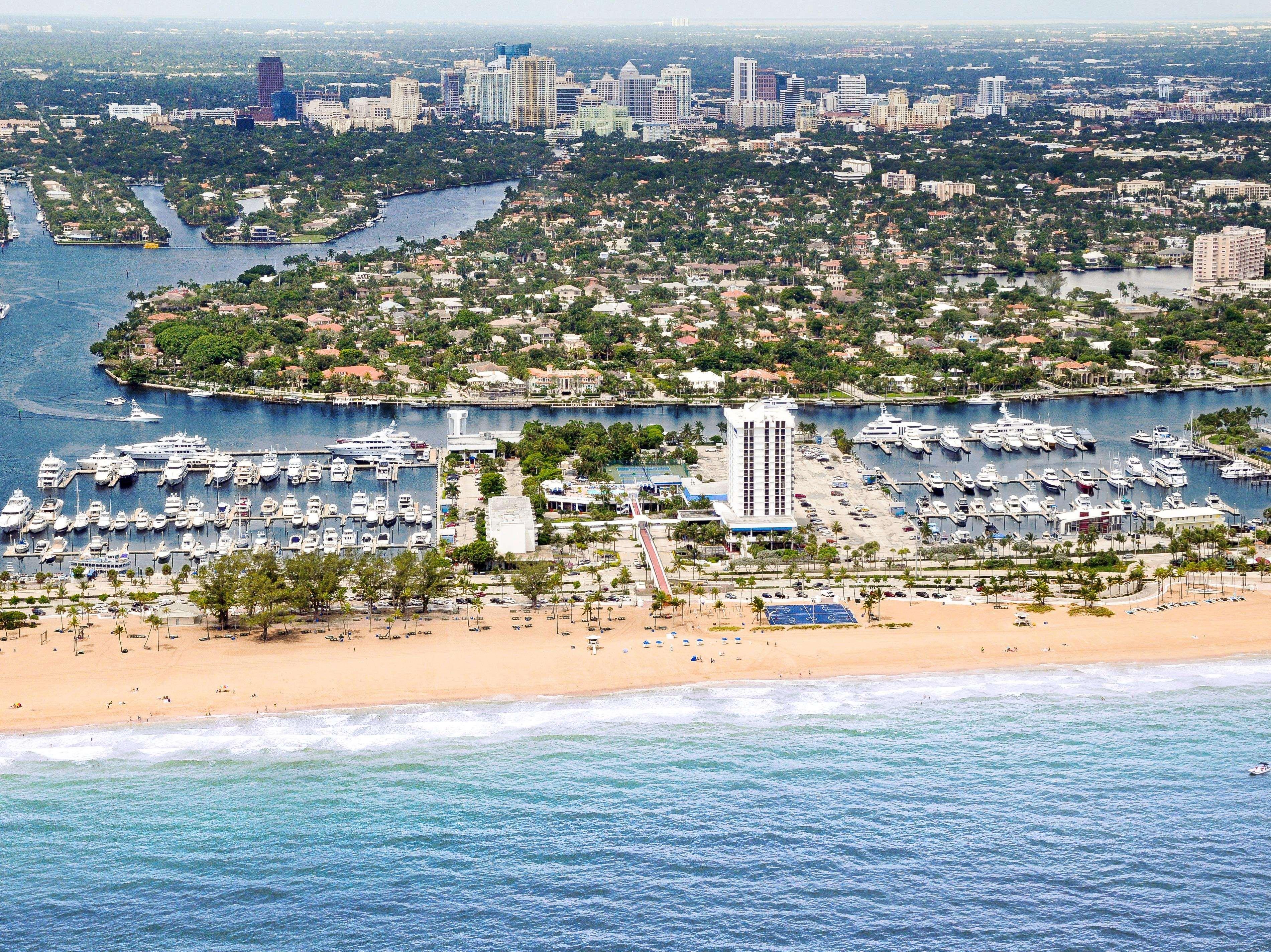 Bahia Mar Fort Lauderdale Beach - Doubletree By Hilton Hotel Buitenkant foto